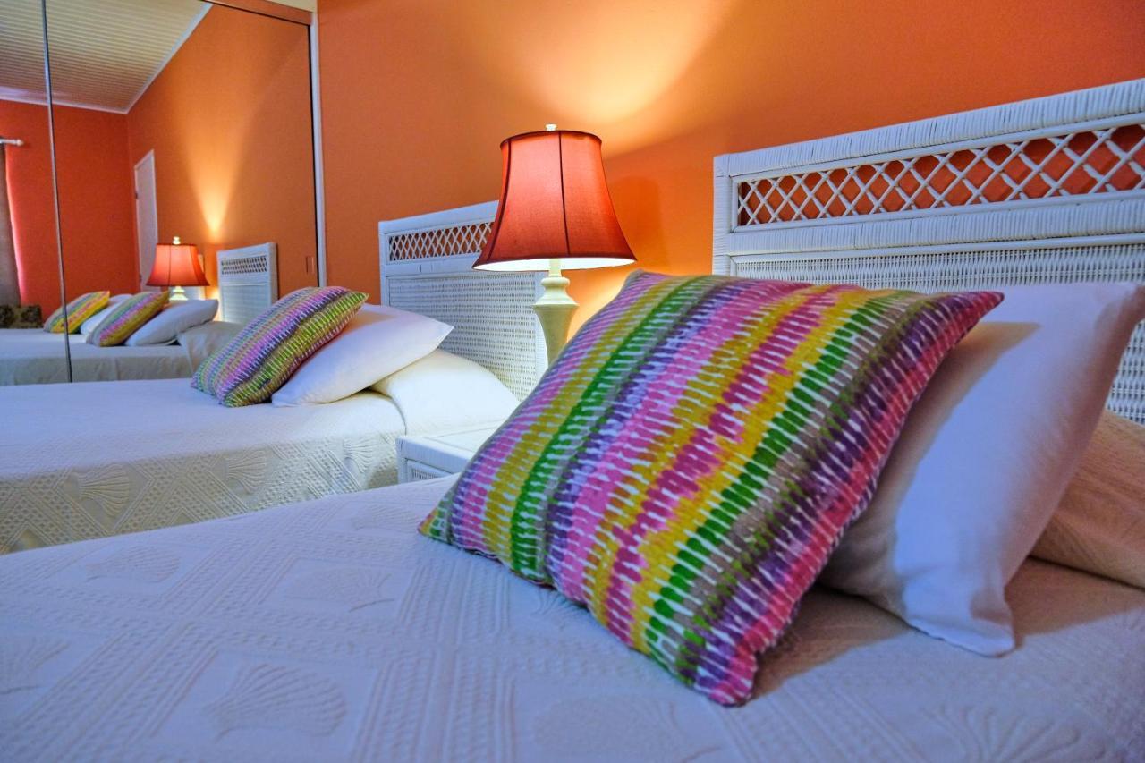 Aruba Quality Apartments & Suites Palm Beach Екстер'єр фото