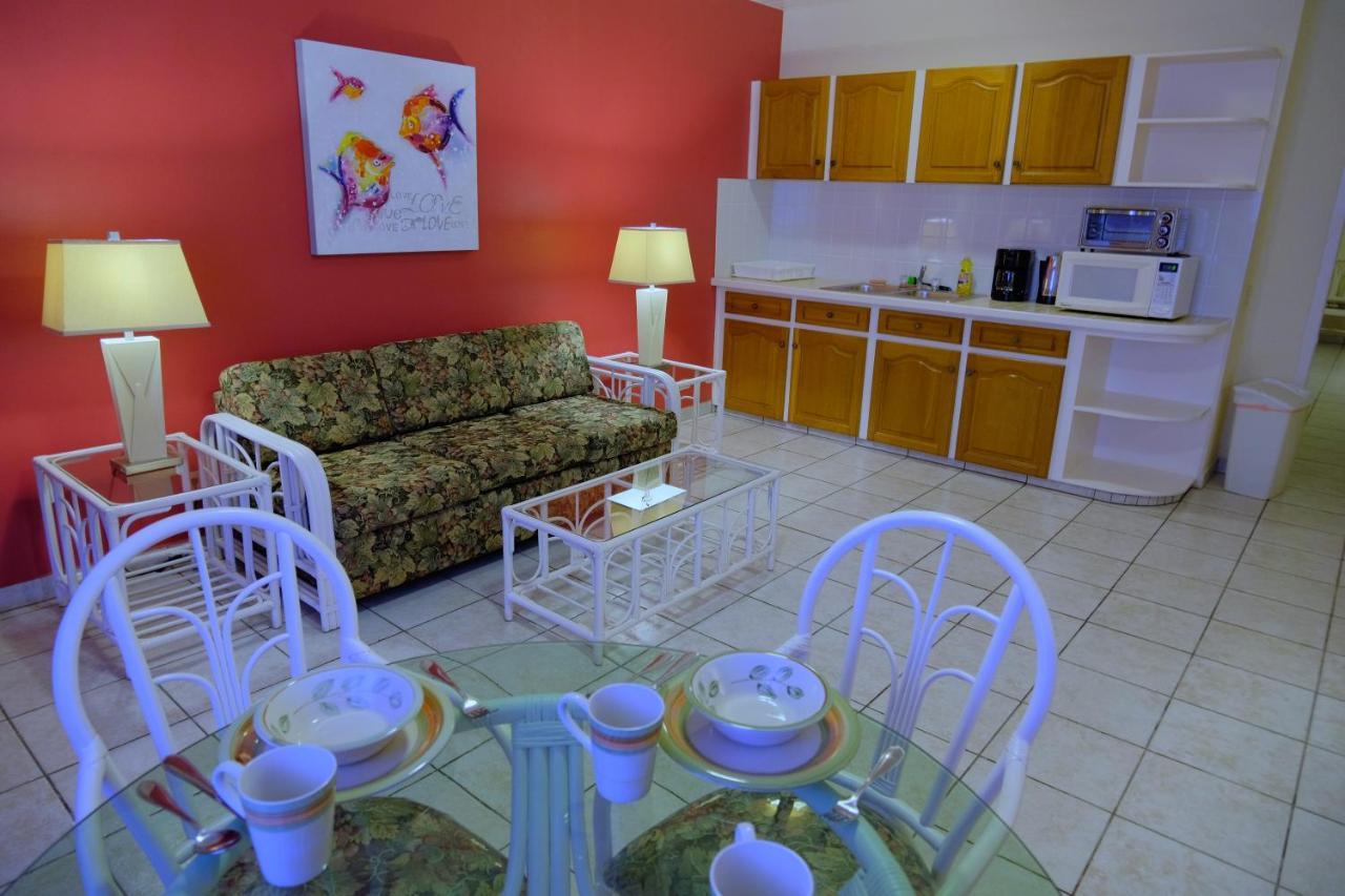 Aruba Quality Apartments & Suites Palm Beach Екстер'єр фото