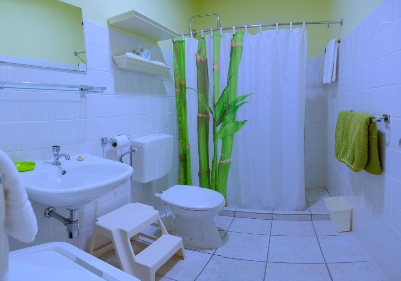 Aruba Quality Apartments & Suites Palm Beach Екстер'єр фото