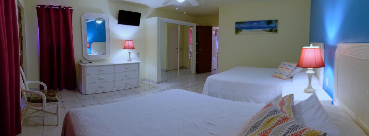 Aruba Quality Apartments & Suites Palm Beach Екстер'єр фото