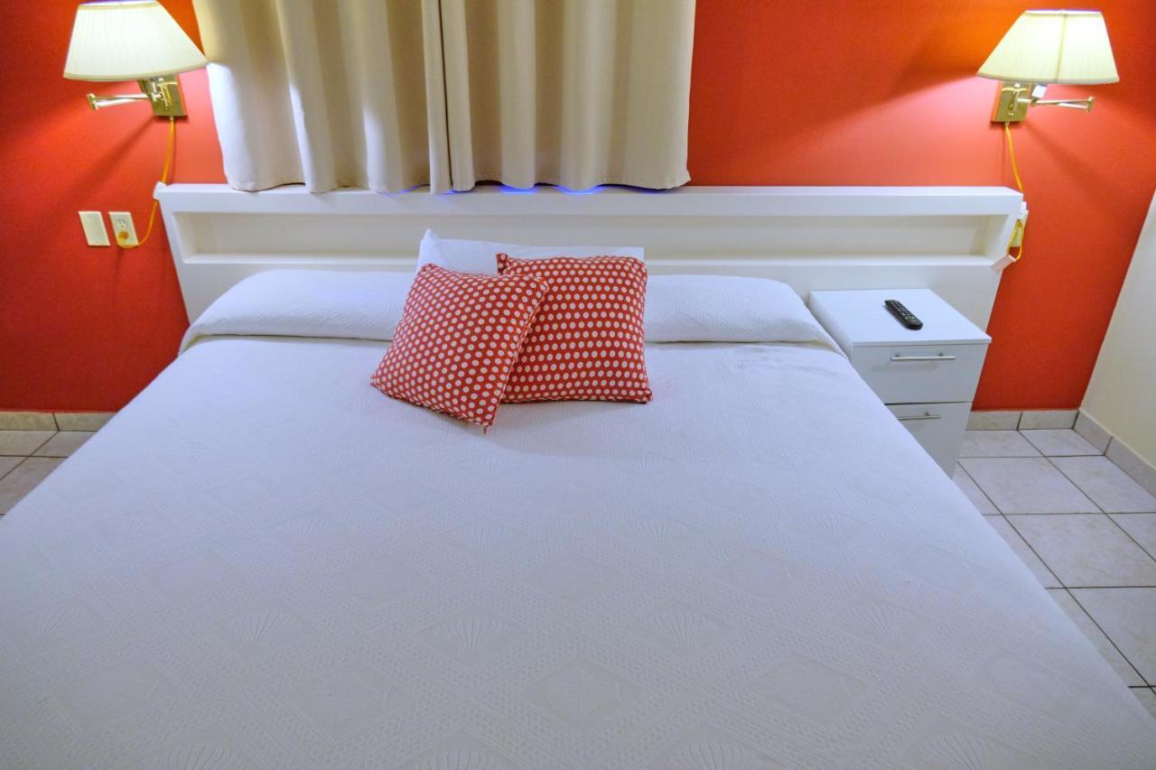 Aruba Quality Apartments & Suites Palm Beach Екстер'єр фото